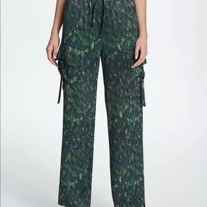 Donna Karen New York XL Rayon Feather Camouflage Cargo Pants New